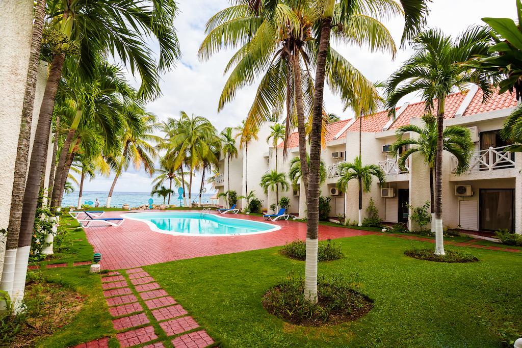 Villa Criss Ocho Rios Exterior photo